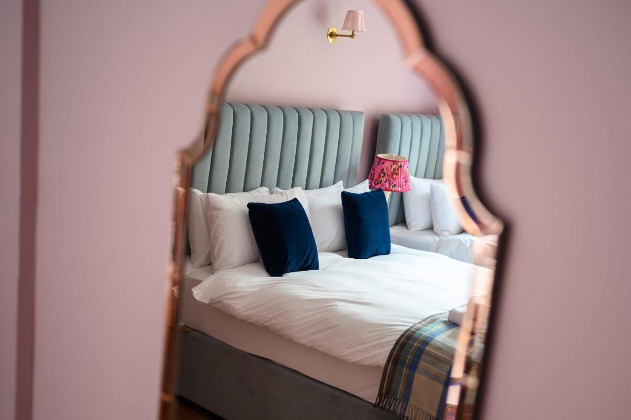 אדינבורו City Centre First Floor Family Suite מראה חיצוני תמונה