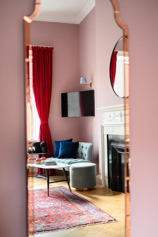 אדינבורו City Centre First Floor Family Suite מראה חיצוני תמונה